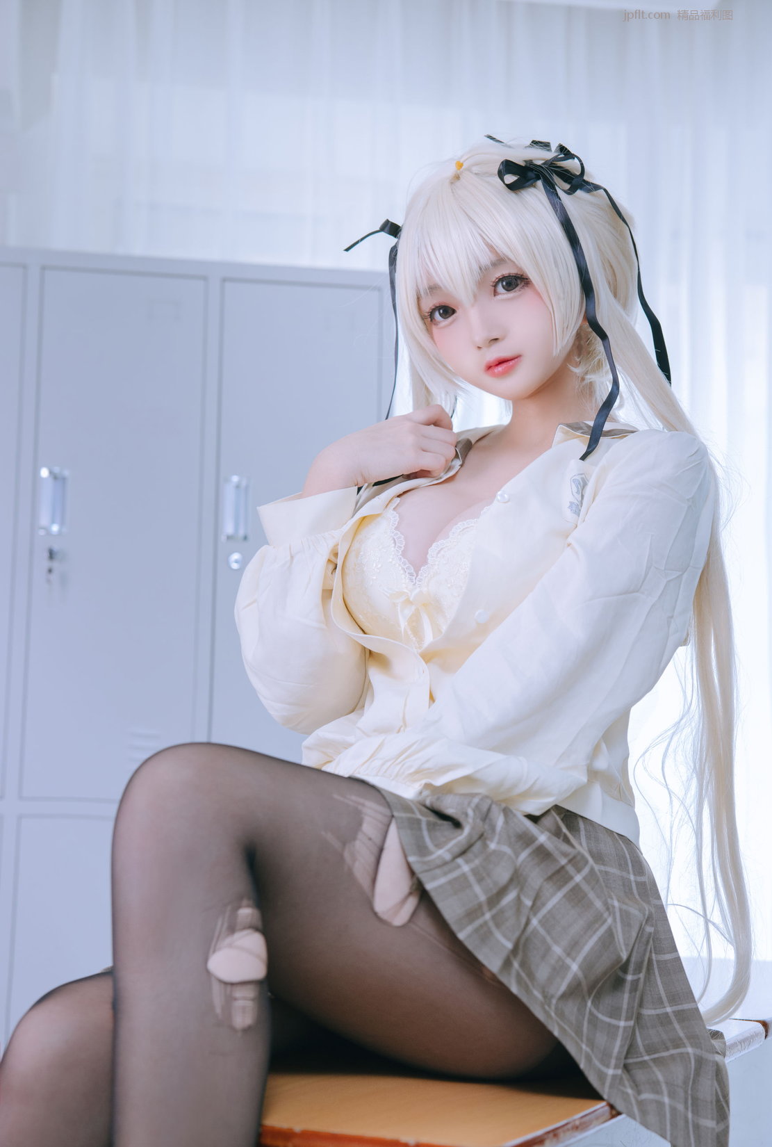 [COSER] Cosplayν - /130P