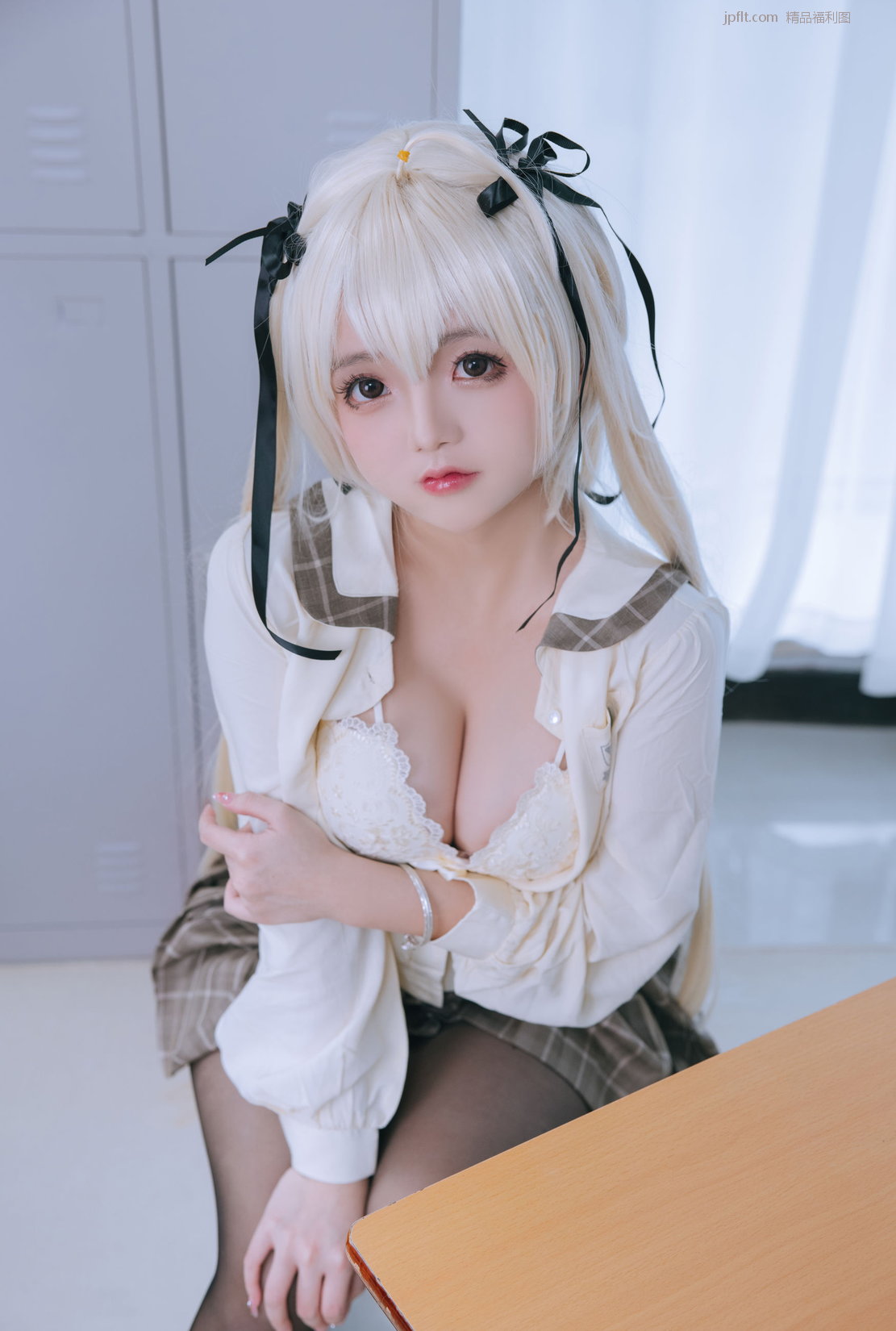 [COSER] Cosplayν - /130P